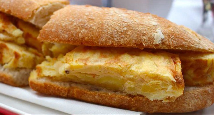 bocadillo-de-tortilla.jpg