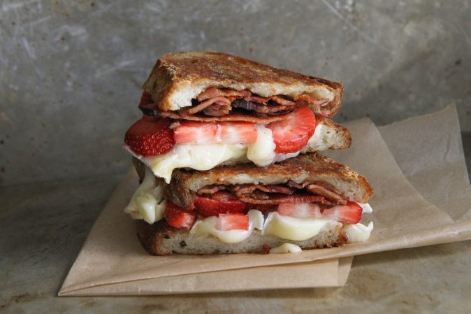 sandwich brie bacon and strawberries