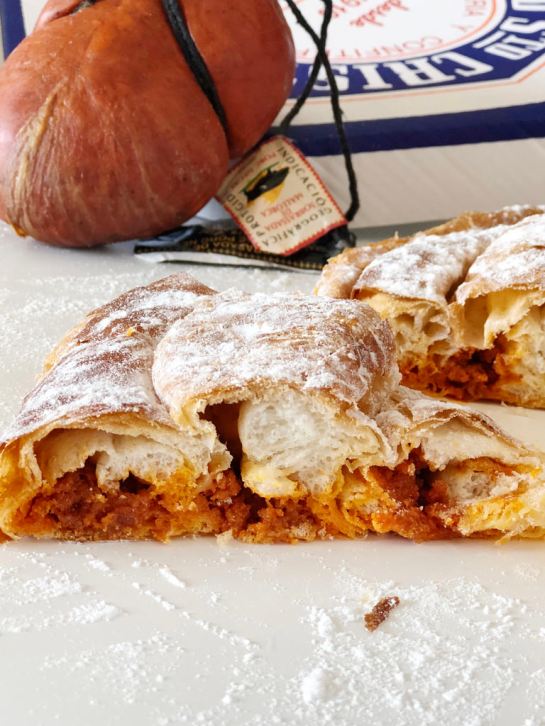 Ensaimada de sobrasada