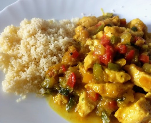 curcuma en el pollo al curry