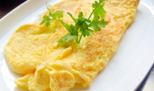 sade-omlet-tarifi-670x400